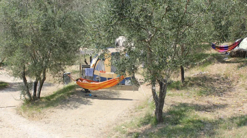 Emplacement (Tente Canadienne)