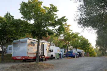Kampeerplaats(en) - Standplaats Camper - Camping Le Soline
