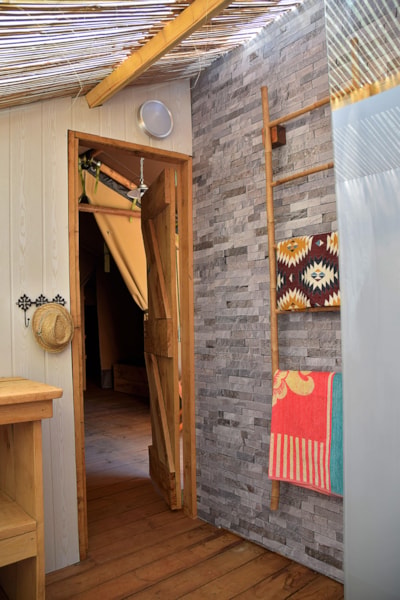 Lodge tent with bathroom
