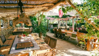 Camping LES 3 CANTONS - Ucamping
