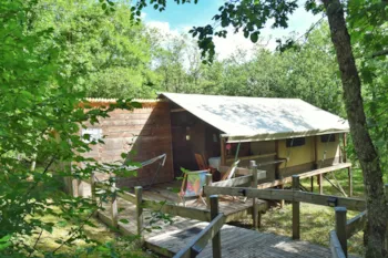 Mietunterkunft - Zelt Mit Sanitäranlagen - Camping LES 3 CANTONS