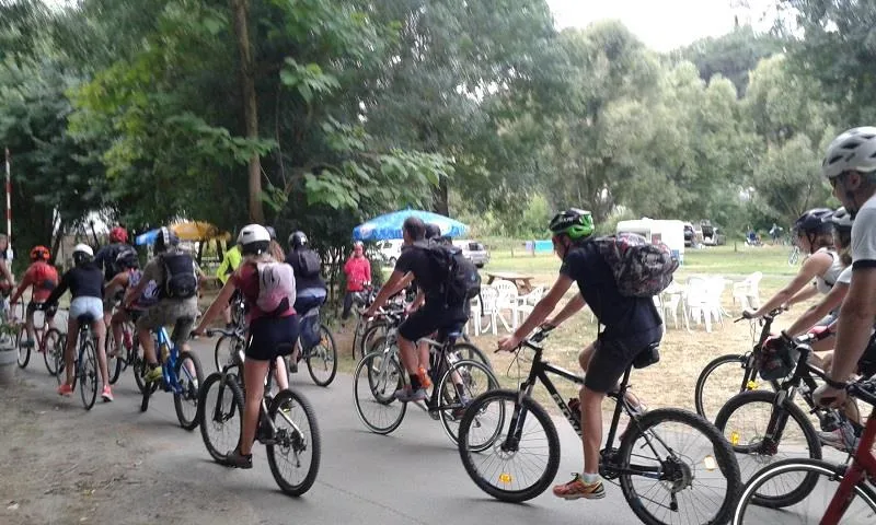 Camping Au Bord de Loire