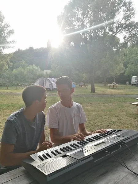 Camping Au Bord de Loire