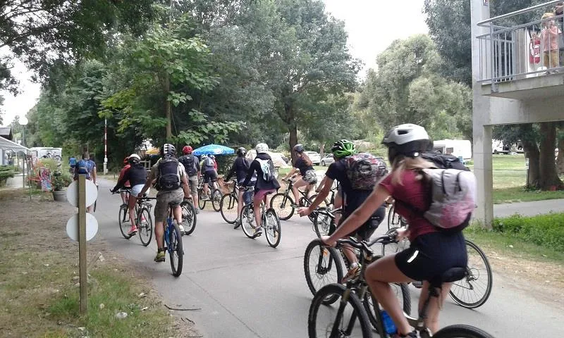 Camping Au Bord de Loire