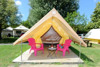 Mietunterkunft - Trekkingzelt Bereit Zum Übernachten 1 Zimmer Ohne Sanitäranlagen - Camping Au Bord de Loire