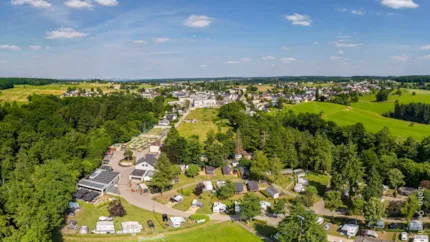 Camping La Pinède - Camping2Be