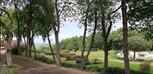 Camping Le Balcon de la Baie - image n°2 - Camping Direct