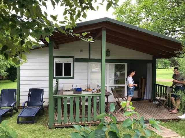 Accommodation - Chalet 47 M2 - 3 Bedrooms - Camping Le Mondou