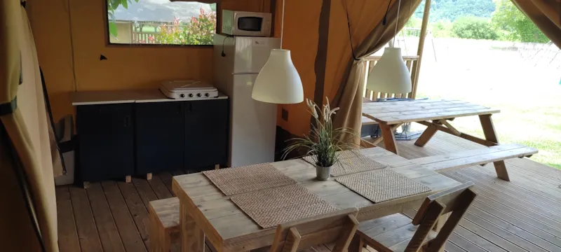 Tente Lodge Safari - 2 Chambres  (Sans Sanitaires) (1 Lit 160 Et 3 Lits 90)