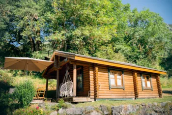Mietunterkunft - Mountaineer's Chalet-  2 Bedrooms = Sheets +Towels + Cleaning - Camping écovillage SOLEIL DU PIBESTE