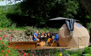 Mietunterkunft - Stary Dom - Sheets + Towels - Camping écovillage SOLEIL DU PIBESTE