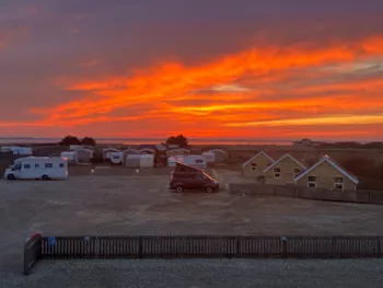 Emplacement - Emplacement + Camping-Car - Thorsminde Camping