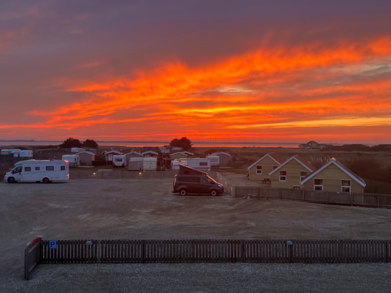 Emplacement + camping-car