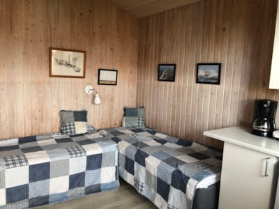Fishermens cabin (2)