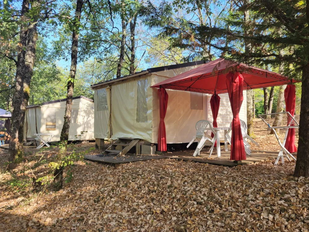 Mietunterkunft - Tithome - Camping des Bastides
