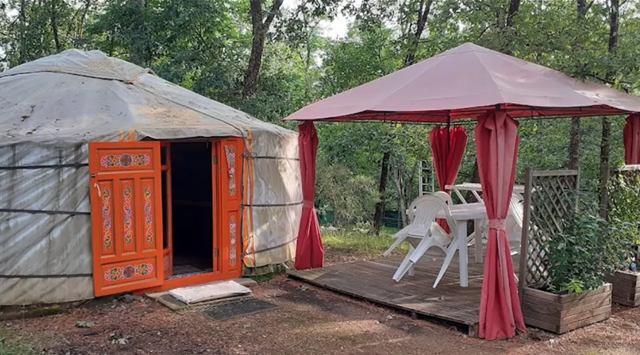 Mietunterkunft - Yurt - Camping des Bastides