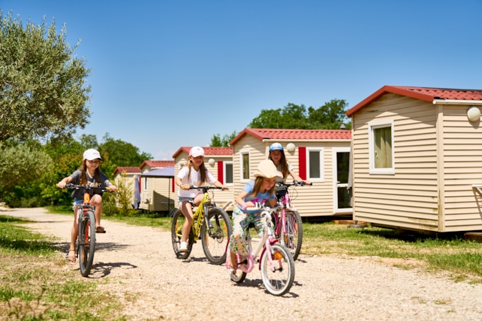 Mobil-Home 2 Chambres Climatisation - Samedi