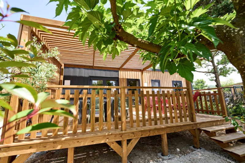 Stacaravan PREMIUM - 32 m² - 3 slaapkamers + airconditioning