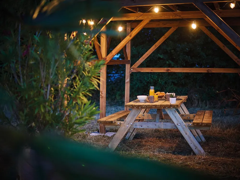 Location - Tente Insolite - CAMPING LA CERISE 