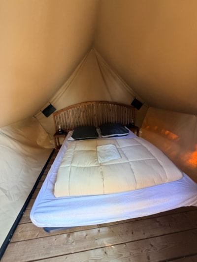Unusual tent — 4