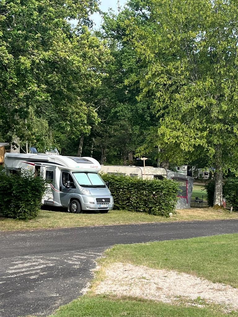 Camping-Pauschale (Stellplatz, 2 Personen, 1 Fahrzeug)