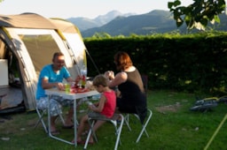 Camping LE MONLOO - image n°36 - Roulottes