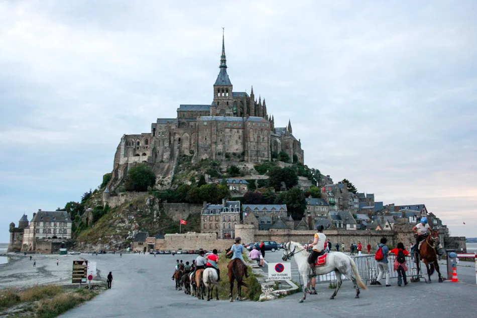 Camping Les Chemins Du Mont St Michel