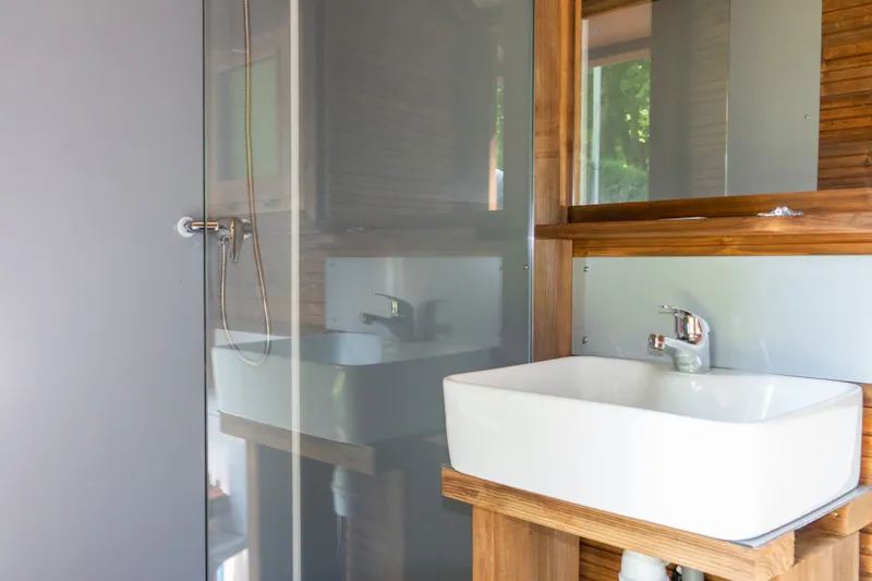 Emplacement Premium Avec Sanitaires Individuels