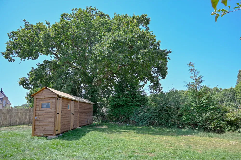 Emplacement - Emplacement Premium Avec Sanitaires Individuels - Camping Les Chemins Du Mont St Michel