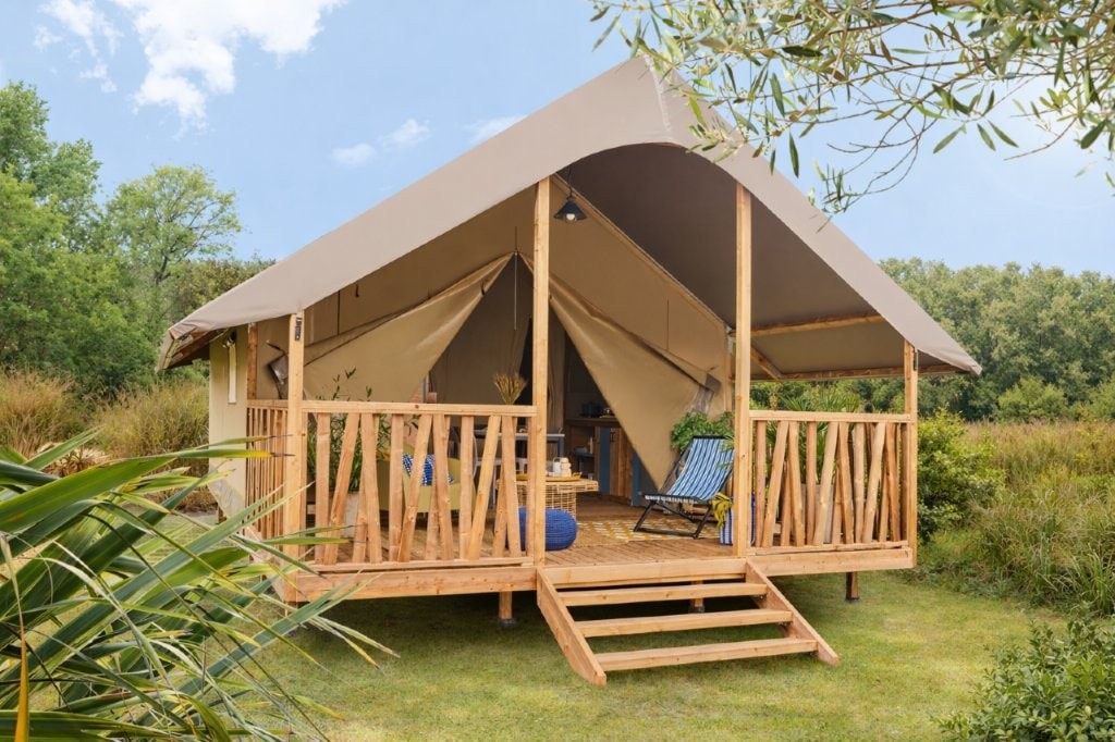 Camping Les Chèvrefeuilles — Foto 10