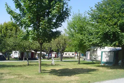 Camping LES FRUITIERS - image n°1 - Camping2Be