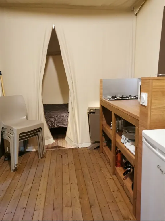 Tente Nomade Avec Bloc Sanitaire Sans Clim