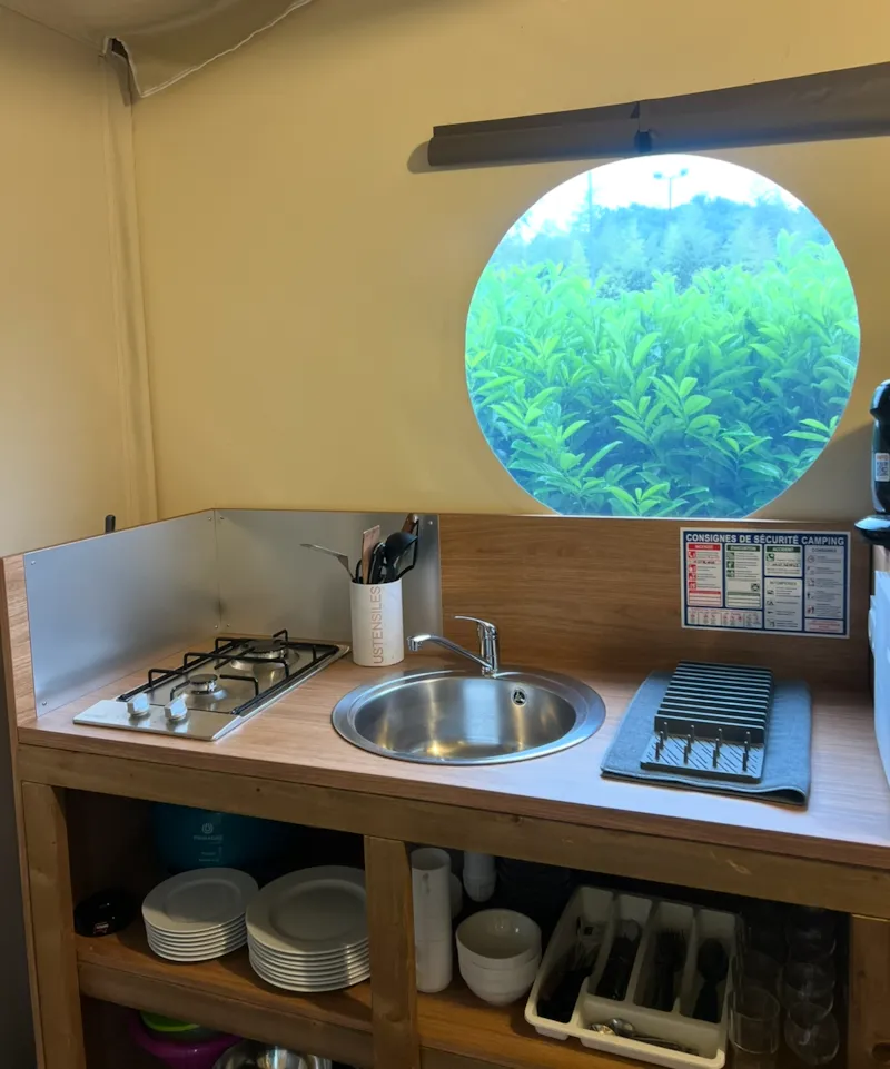 Tente Nomade Avec Bloc Sanitaire Sans Clim