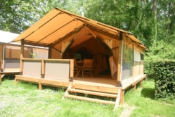 Huuraccommodatie(s) - Tent Lodge 30M² Zonder Privé Sanitair + Wifi - Camping Val de Boutonne