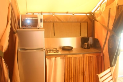 30m² Lodge tent without private bathroom (no TV) — 6