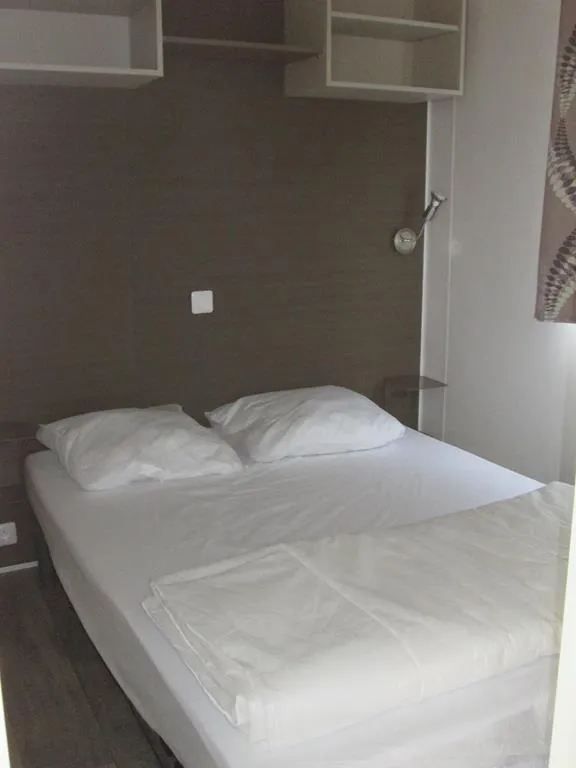 Mobil Home Ibiza Solo 20M² + Terrasse Couverte - Idéal Couple Ou Couple + Bébé - 36 Mois.