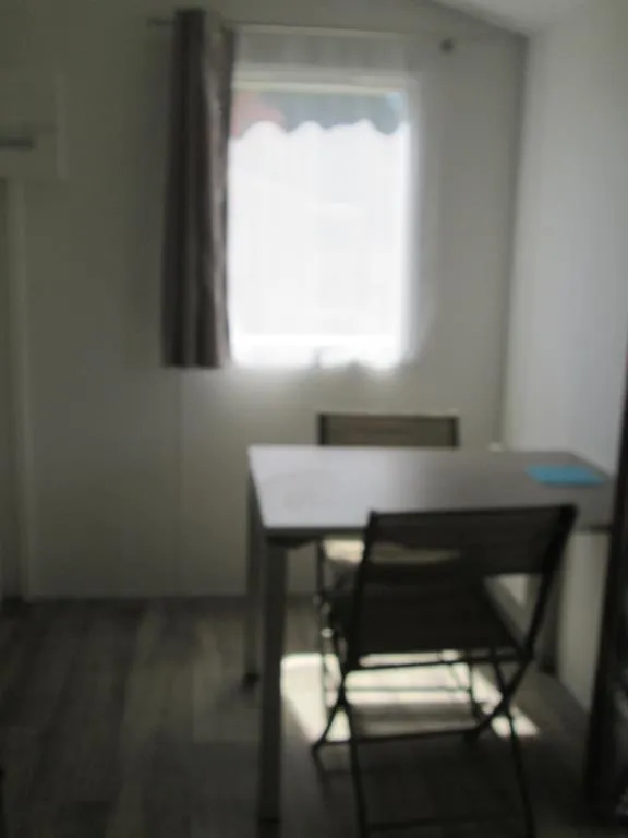 Mobil Home Ibiza Solo 20M² + Terrasse Couverte - Idéal Couple Ou Couple + Bébé - 36 Mois.