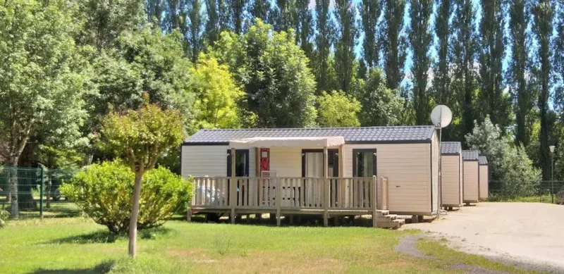 Mobil-Home Nirvana Duo, 33M². 2 Salles D'eau/Terrasse Semi Couverte. Pas D'animaux.