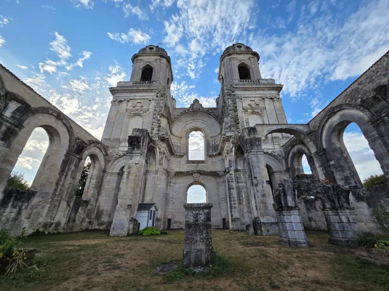 Etape St Jacques De Compostelle, Sans Électricité