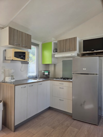 Mobile home Ibiza 27,5m² + semi-covered terrace - air conditioning optional