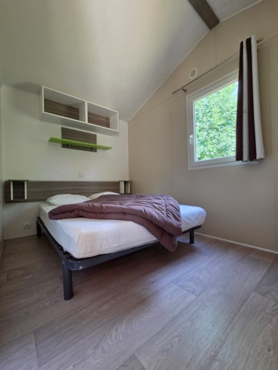 Mobile home Ibiza 27,5m² + semi-covered terrace - air conditioning optional