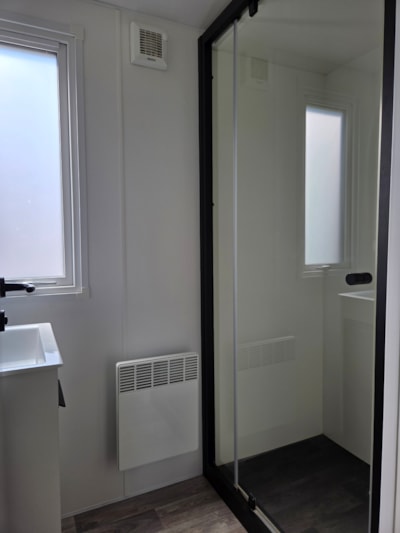 Mobile home Nirvana Duo, 33m². 2 shower rooms/semi-covered terrace - air conditioning optional
