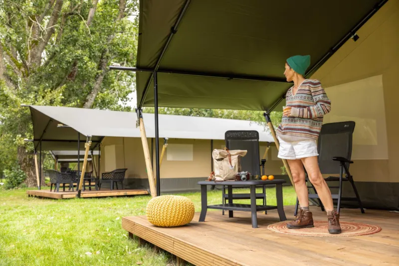 Safari Lodge - 2 Chambres + Frigidaire + Terrasse