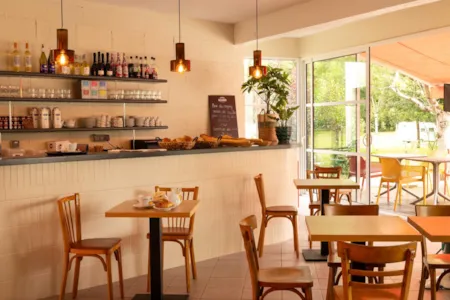 Camping Saintes Grandes Rives - Camping Direct