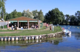 Camping Belle Rivière - image n°4 - Roulottes