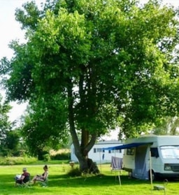 Camping Vert Auxois - image n°4 - Roulottes