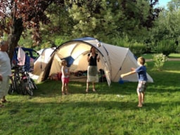 Camping Vert Auxois - image n°23 - Roulottes