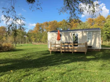 Mietunterkunft - Lodge Cornouiller - Camping Vert Auxois