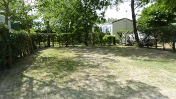 Stellplatz - Stellplatz + Fahrzeug - Camping de L'Hérein