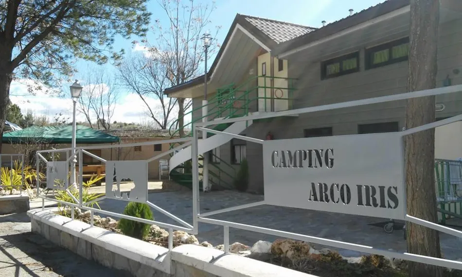 Camping Madrid Arco Iris